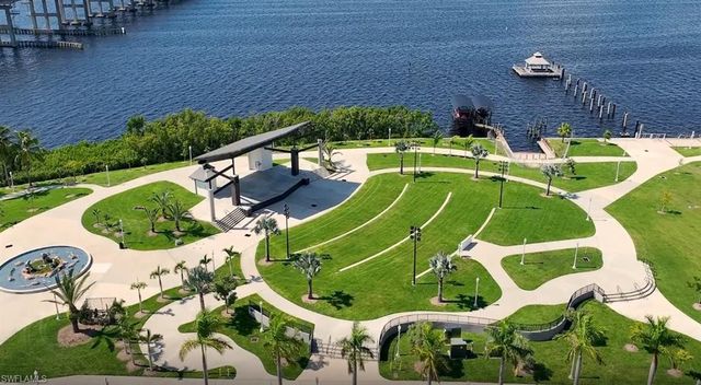 3706 Broadway 37, Fort Myers, FL 33901