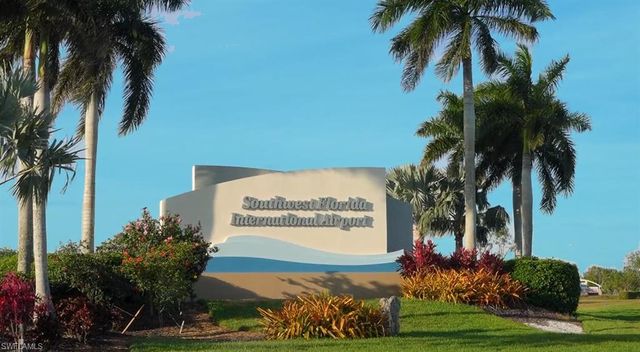 3706 Broadway 37, Fort Myers, FL 33901