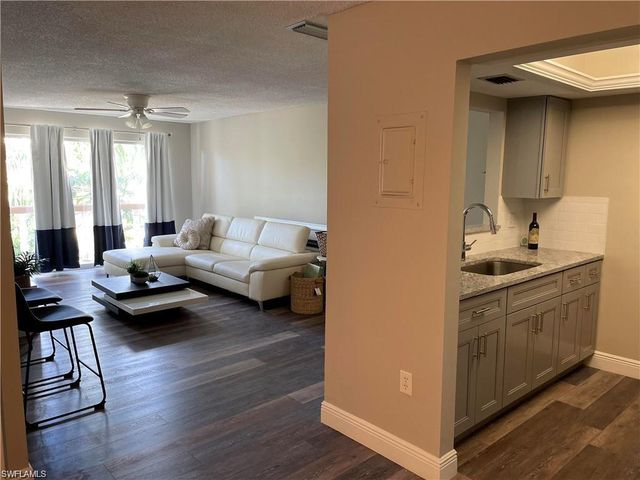 3706 Broadway 37, Fort Myers, FL 33901