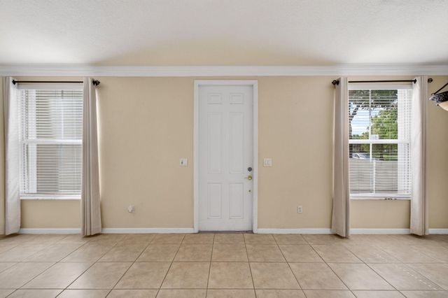 4651 Mimosa Terrace 1212, Coconut Creek, FL 33073