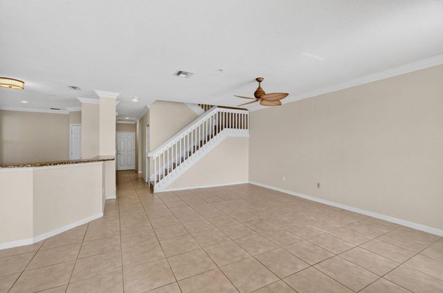 4651 Mimosa Terrace 1212, Coconut Creek, FL 33073