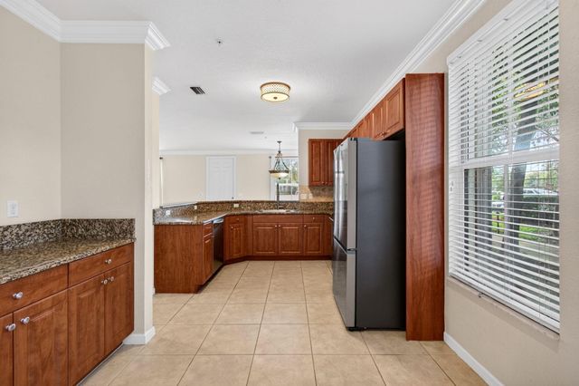 4651 Mimosa Terrace 1212, Coconut Creek, FL 33073