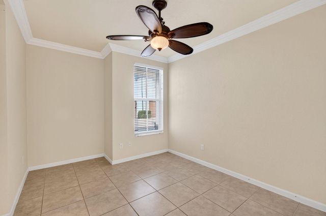 4651 Mimosa Terrace 1212, Coconut Creek, FL 33073