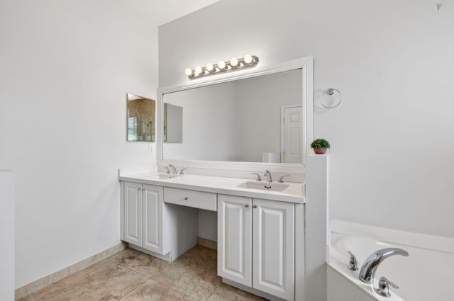 4651 Mimosa Terrace 1212, Coconut Creek, FL 33073