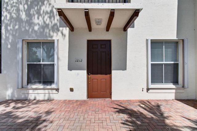 4651 Mimosa Terrace 1212, Coconut Creek, FL 33073