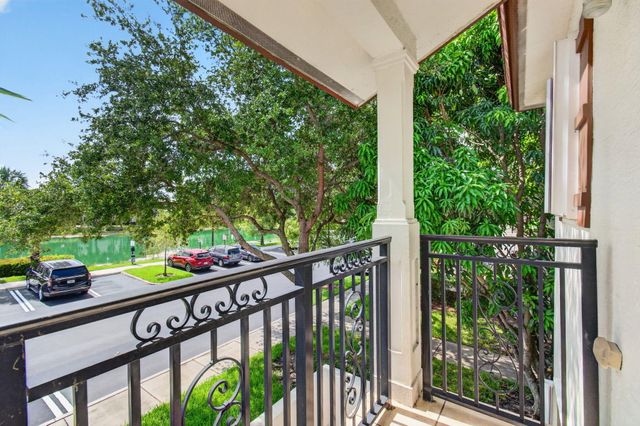 4651 Mimosa Terrace 1212, Coconut Creek, FL 33073