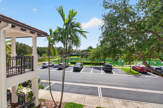 4651 Mimosa Terrace 1212, Coconut Creek, FL 33073