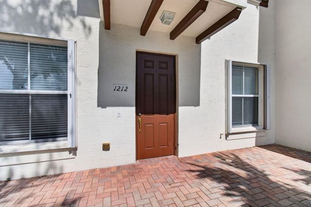 4651 Mimosa Terrace 1212, Coconut Creek, FL 33073