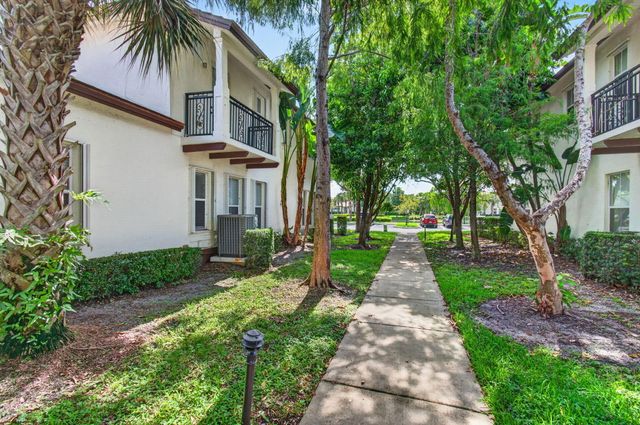 4651 Mimosa Terrace 1212, Coconut Creek, FL 33073