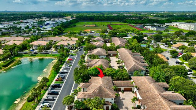4651 Mimosa Terrace 1212, Coconut Creek, FL 33073