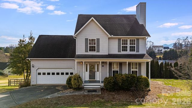 26 Golden Lane, Leicester, NC 28748