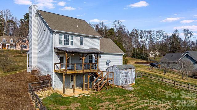 26 Golden Lane, Leicester, NC 28748