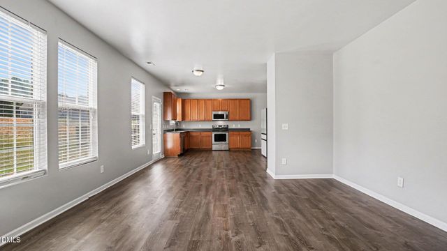 518 Macgregor Drive, Burlington, NC 27217