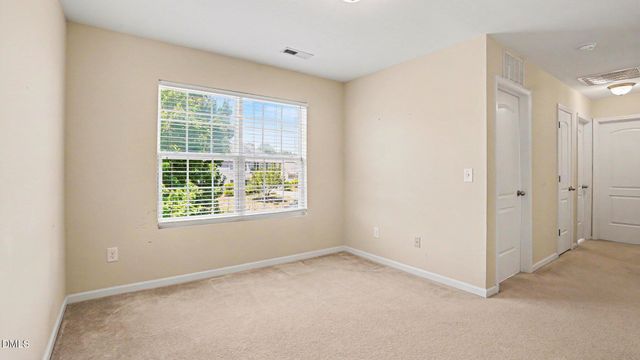 518 Macgregor Drive, Burlington, NC 27217
