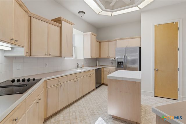 105 Maderas, Seguin, TX 78155