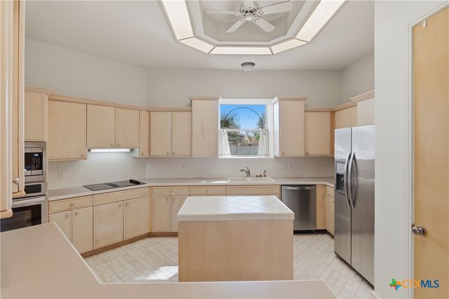 105 Maderas, Seguin, TX 78155