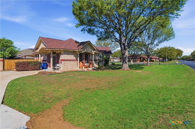 105 Maderas, Seguin, TX 78155