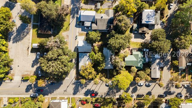 27 Calhoun St, Bluffton, SC 29910