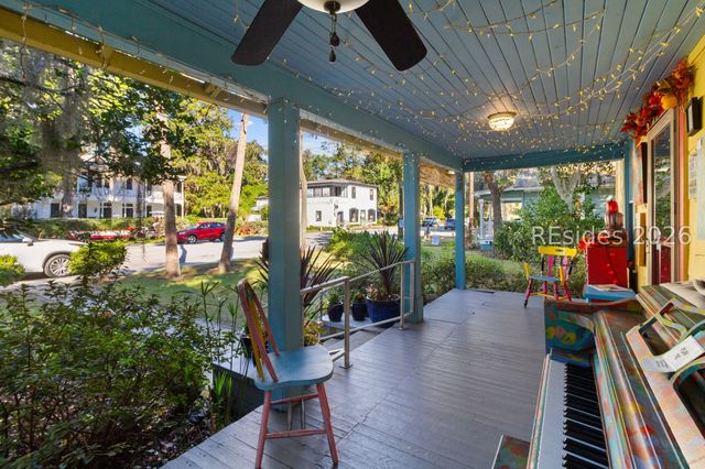 27 Calhoun St, Bluffton, SC 29910