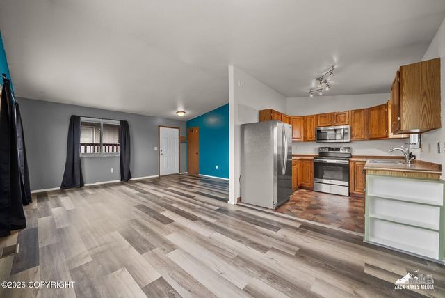 6910 Ryan Court, Anchorage, AK 99504