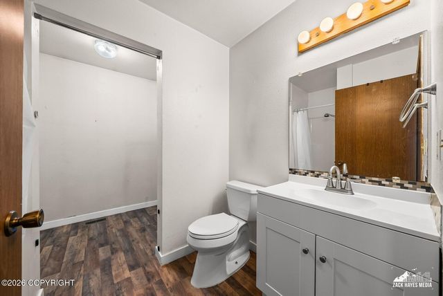 6910 Ryan Court, Anchorage, AK 99504