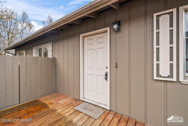 6910 Ryan Court, Anchorage, AK 99504