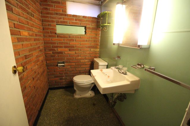 16230 Toepfer Drive, Eastpointe City, MI 48021