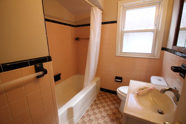 16230 Toepfer Drive, Eastpointe City, MI 48021