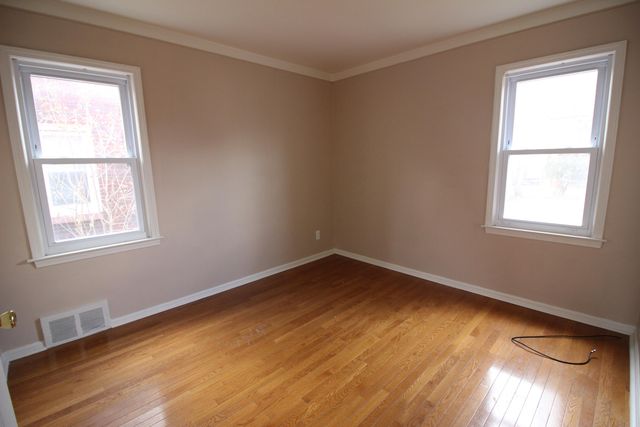 16230 Toepfer Drive, Eastpointe City, MI 48021