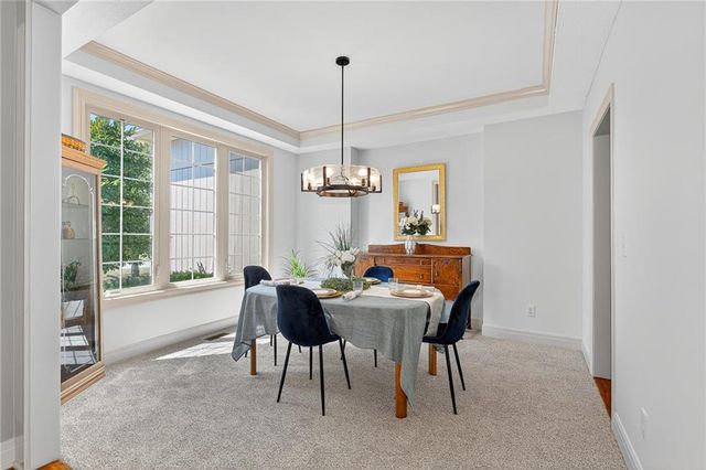 927 E 1938 Road, Eudora, KS 66025