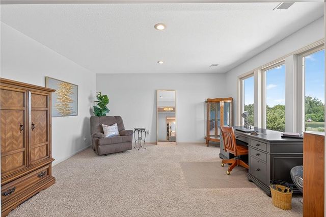 927 E 1938 Road, Eudora, KS 66025