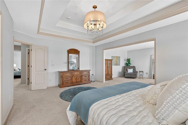 927 E 1938 Road, Eudora, KS 66025