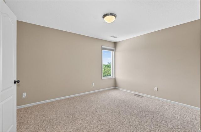 927 E 1938 Road, Eudora, KS 66025