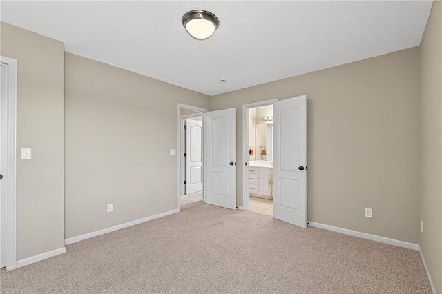 927 E 1938 Road, Eudora, KS 66025