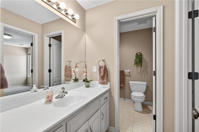 927 E 1938 Road, Eudora, KS 66025