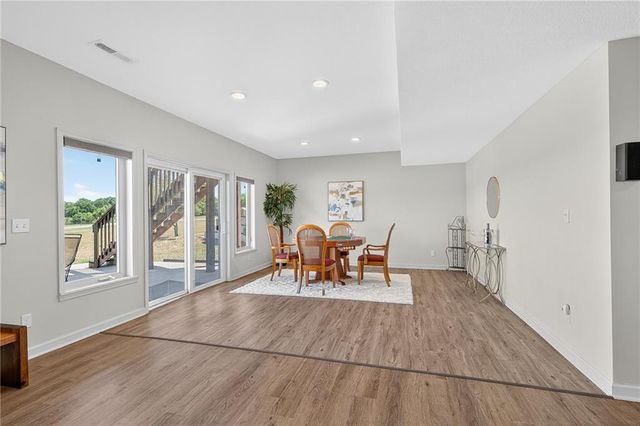 927 E 1938 Road, Eudora, KS 66025