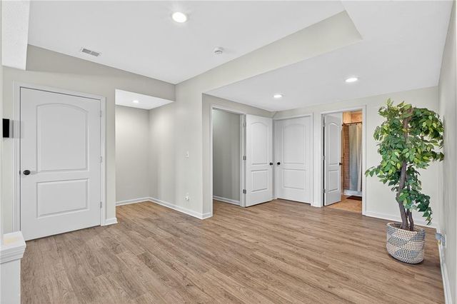 927 E 1938 Road, Eudora, KS 66025