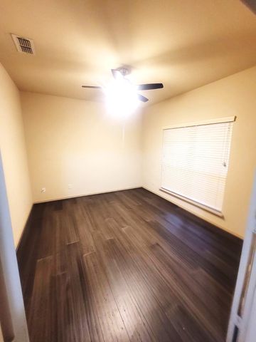 15628 Carlton Oaks Drive, Fort Worth, TX 76177