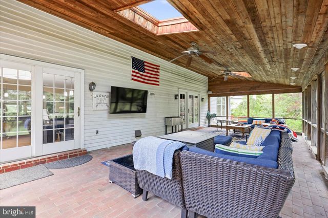 836 TENNIS AVENUE, Ambler, PA 19002