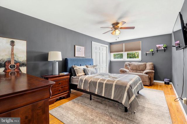 836 TENNIS AVENUE, Ambler, PA 19002