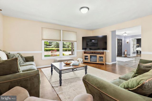 836 TENNIS AVENUE, Ambler, PA 19002