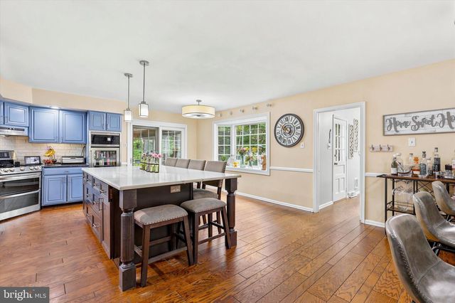 836 TENNIS AVENUE, Ambler, PA 19002