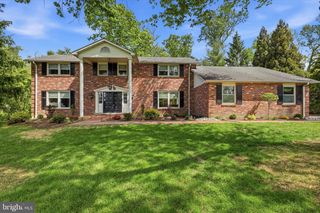836 TENNIS AVENUE, Ambler, PA 19002