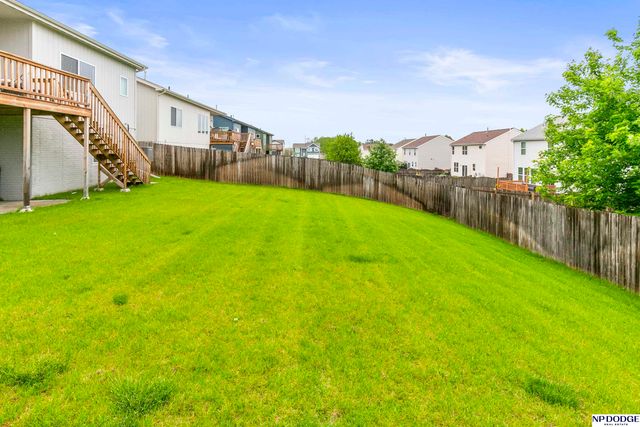 7717 N 108th Street, Omaha, NE 68142