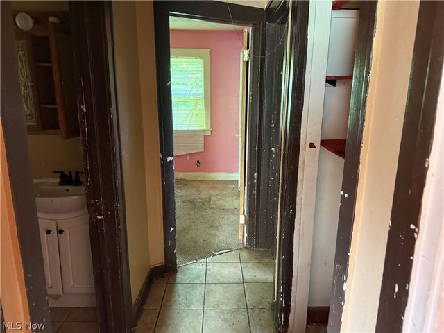 3684 E 105th Street, Cleveland, OH 44105
