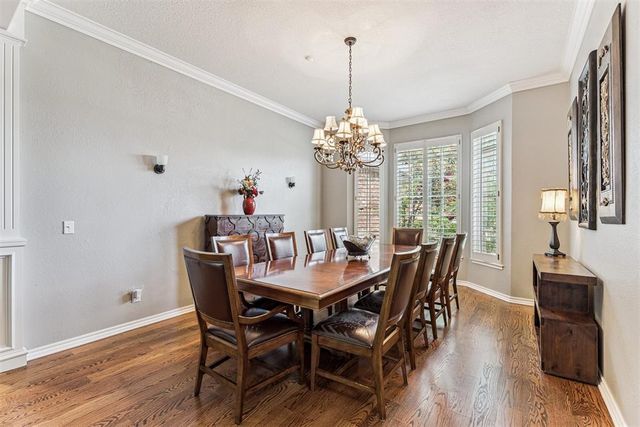 6104 Laquinta Drive, Edmond, OK 73025