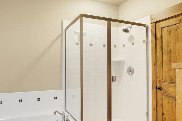 61363 Wild Rapids Drive, Bend, OR 97702