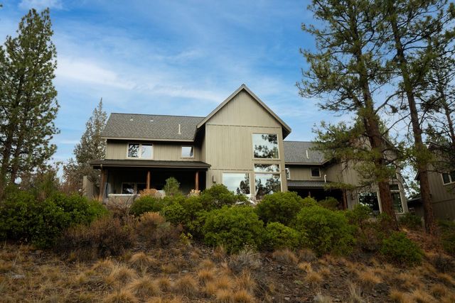 61363 Wild Rapids Drive, Bend, OR 97702