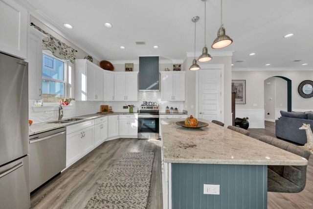 11 Shelleys Way, Miramar Beach, FL 32550