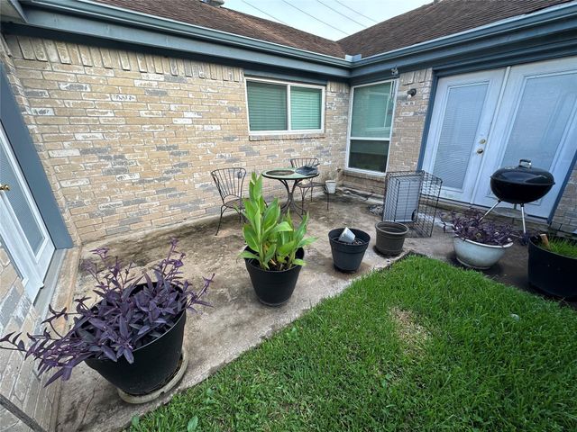 2539 Planters Row, Sugar Land, TX 77478